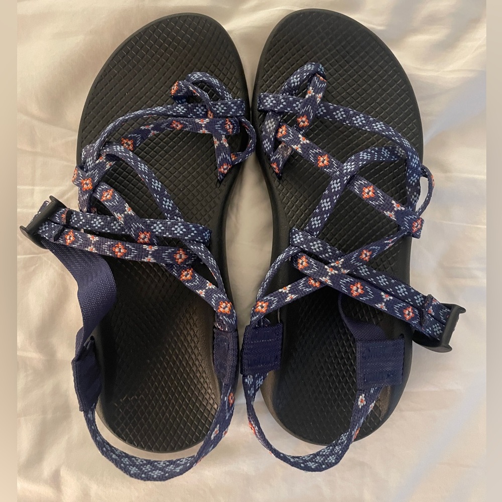 Chaco Women’s Classic Toe Loop Strap Sandal